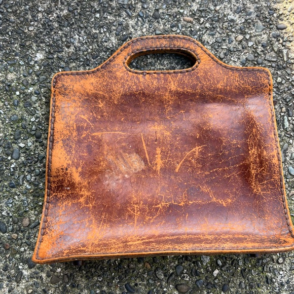 Vintage Brown Leather Satchel handbag - Picture 2 of 11